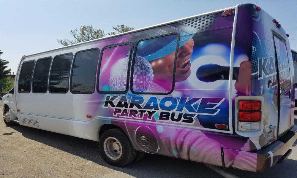 Karokepartybus1